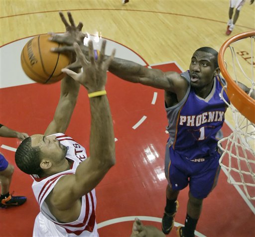 进攻端陷入 进攻端陷入