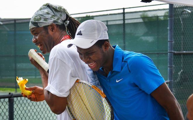 无人撼动 无人撼动