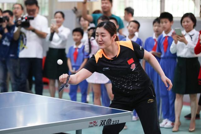 与顶端防守